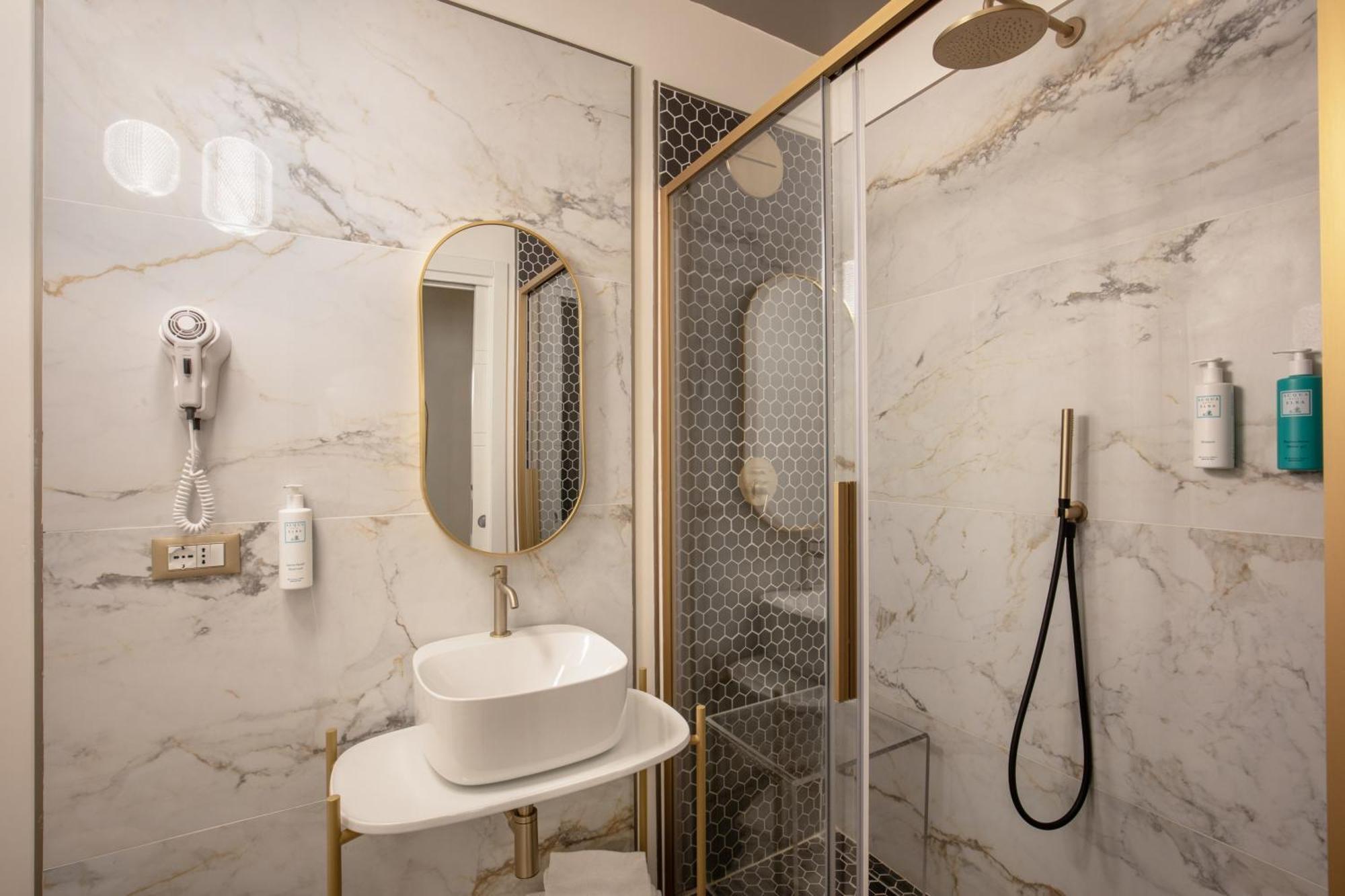Vivaldi Luxury Rooms Rome Bagian luar foto