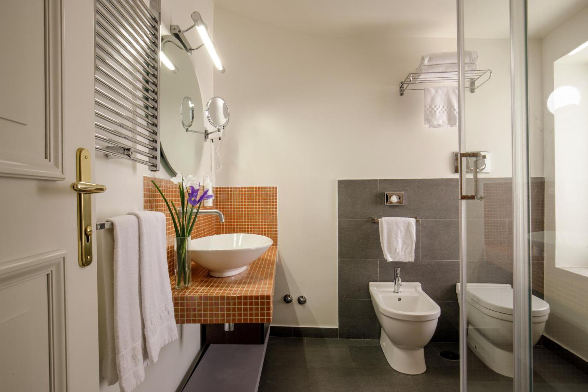 Vivaldi Luxury Rooms Rome Bagian luar foto