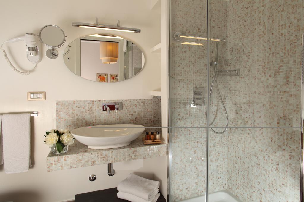 Vivaldi Luxury Rooms Rome Bagian luar foto