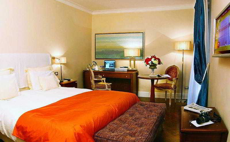 Vivaldi Luxury Rooms Rome Bagian luar foto